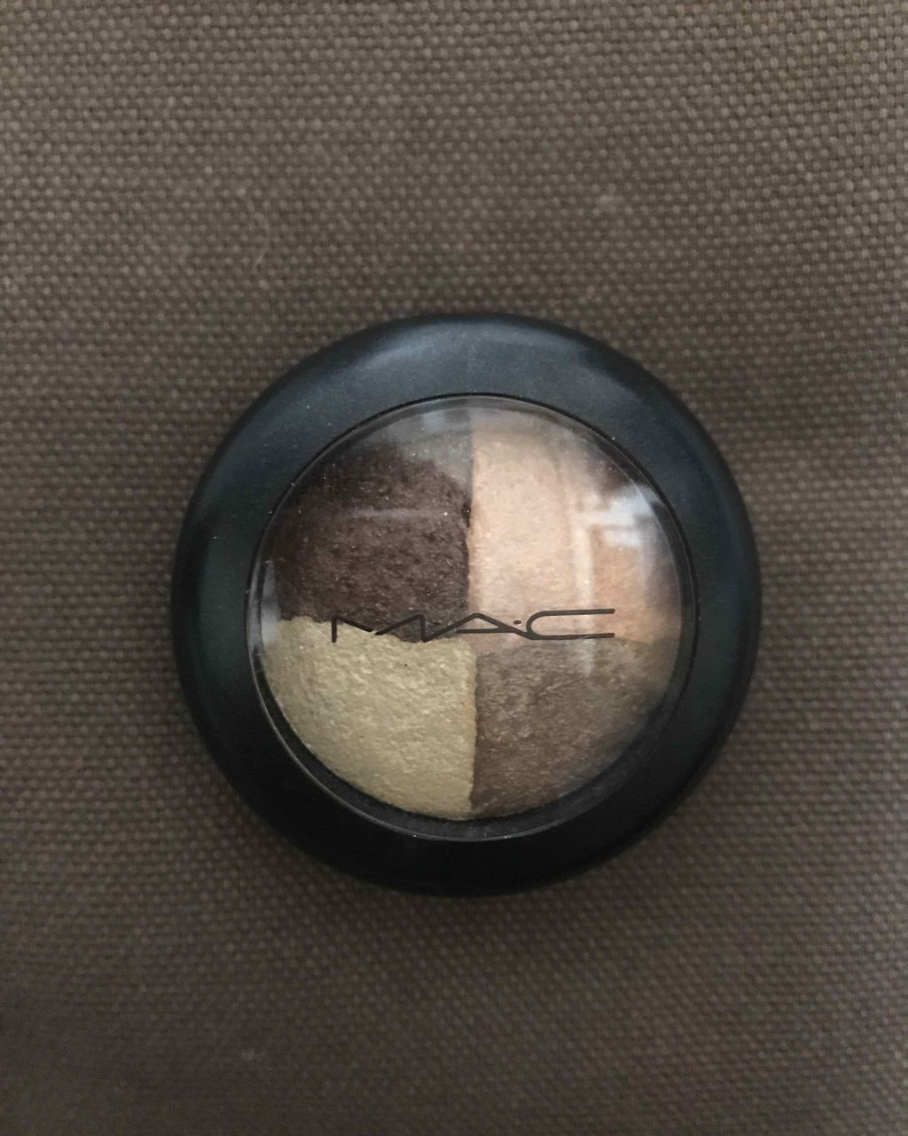 ミネラライズ アイシャドウ/M・A・C/アイシャドウパレットを使ったクチコミ(1枚目)