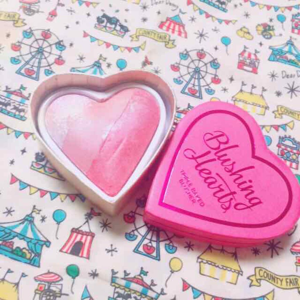 ブラッシング ハート/MAKEUP REVOLUTION/パウダーチークを使ったクチコミ(1枚目)