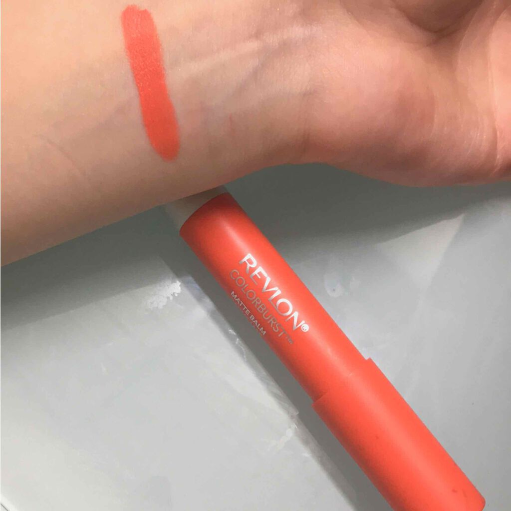 カラーバースト ラッカー バーム/REVLON/口紅を使ったクチコミ(2枚目)