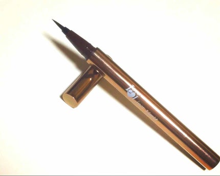 ラブ・ライナー リキッドアイライナーR3/ラブ・ライナー/リキッドアイライナーを使ったクチコミ(1枚目)