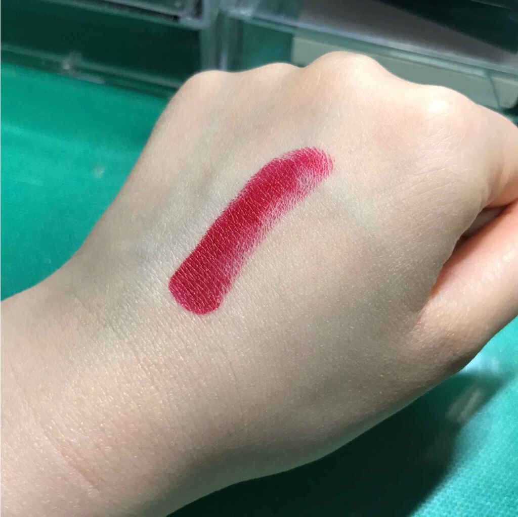 スーパー ラストラス リップスティック/REVLON/口紅を使ったクチコミ（2枚目）