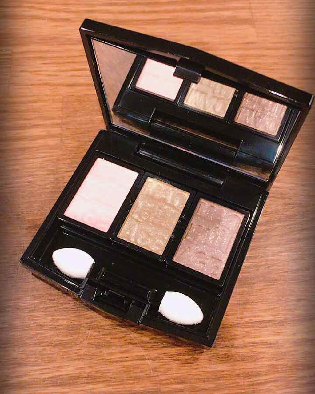 アイカラー N(パウダー)/マキアージュ/単色アイシャドウを使ったクチコミ（2枚目）