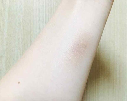 スパークリングアイグロス/スウィーツ スウィーツ/リキッドアイシャドウを使ったクチコミ(4枚目)