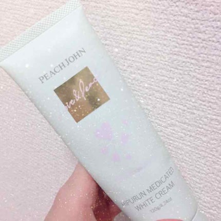 ヒップルン薬用ホワイトクリーム<医薬部外品>/PEACH JOHN/デリケートゾーンケアを使ったクチコミ(2枚目)