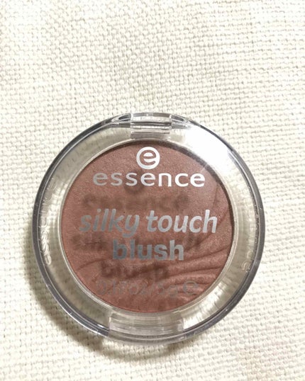 silky touch blush/essence/パウダーチークを使ったクチコミ(1枚目)