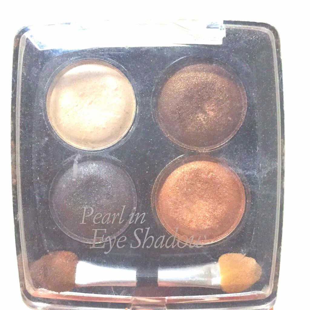 エルファー パールインアイシャドウ/DAISO/アイシャドウパレットを使ったクチコミ(1枚目)