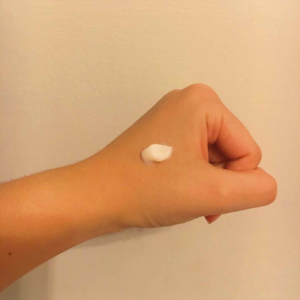 ローション ドライスキン/ヴァセリン インテンシブ ケア/ボディローションを使ったクチコミ(2枚目)