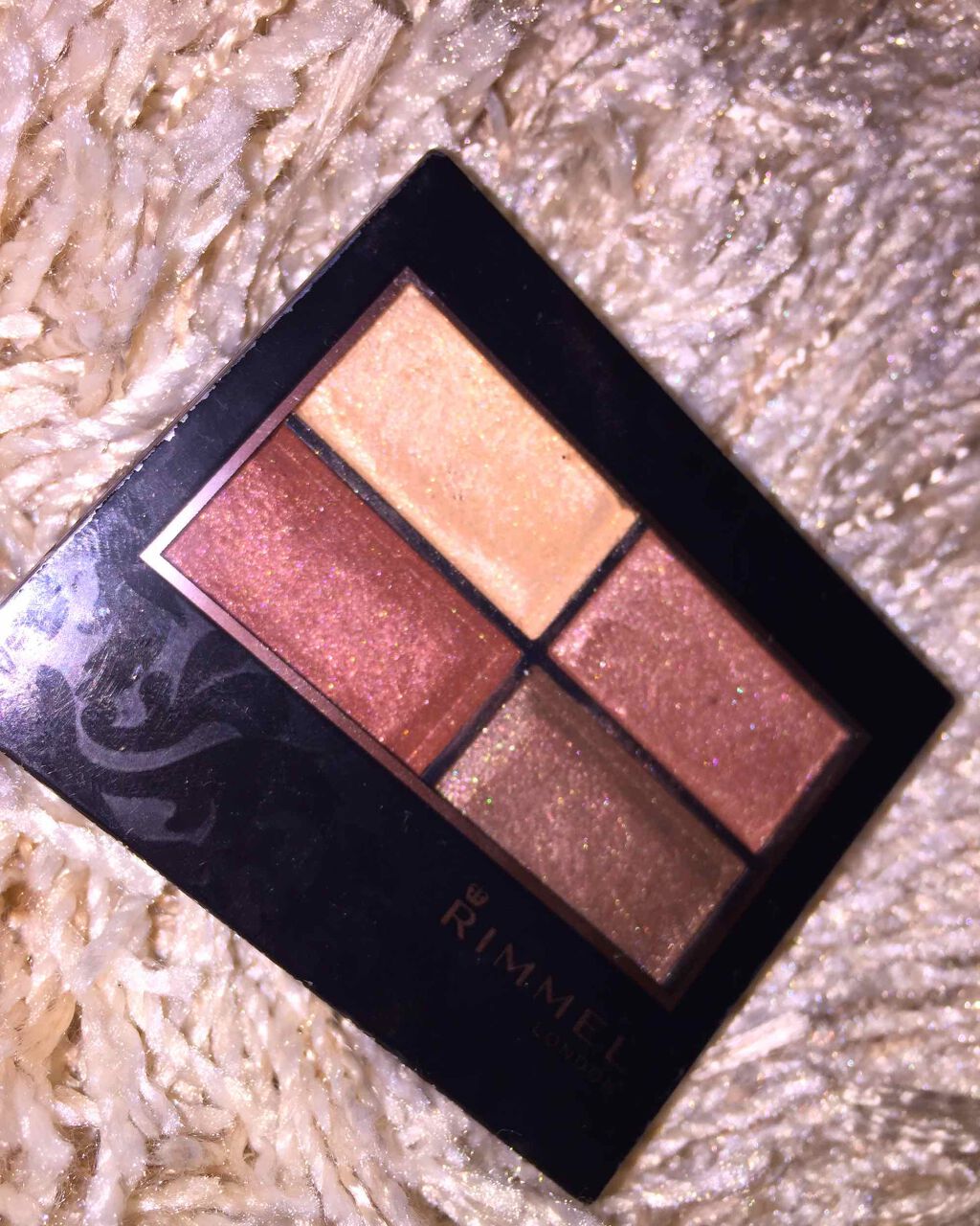 ロイヤルヴィンテージ アイズ/リンメル ロンドン/アイシャドウパレットを使ったクチコミ（2枚目）