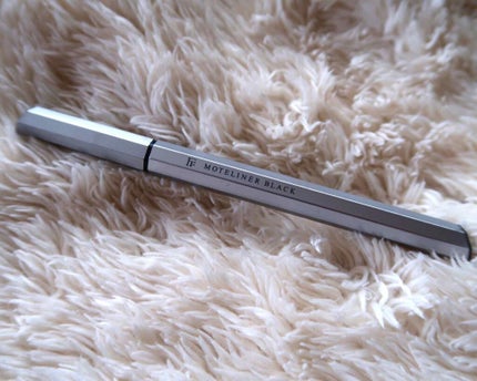 モテライナー リキッド/UZU BY FLOWFUSHI/リキッドアイライナーを使ったクチコミ(1枚目)