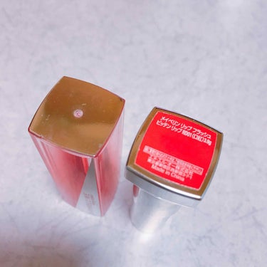 MAYBELLINE NEW YORK リップ フラッシュ ビッテン ストロボのクチコミ「RD01✨ひと塗りでグラデーションリップが完成♡フタについたミラーも便利✨


【オススメポイ.....」（3枚目）