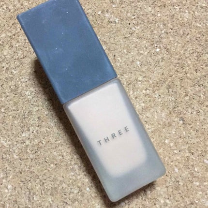 フローレスエシリアル フルイド ファンデーション/THREE/リキッドファンデーションを使ったクチコミ(1枚目)