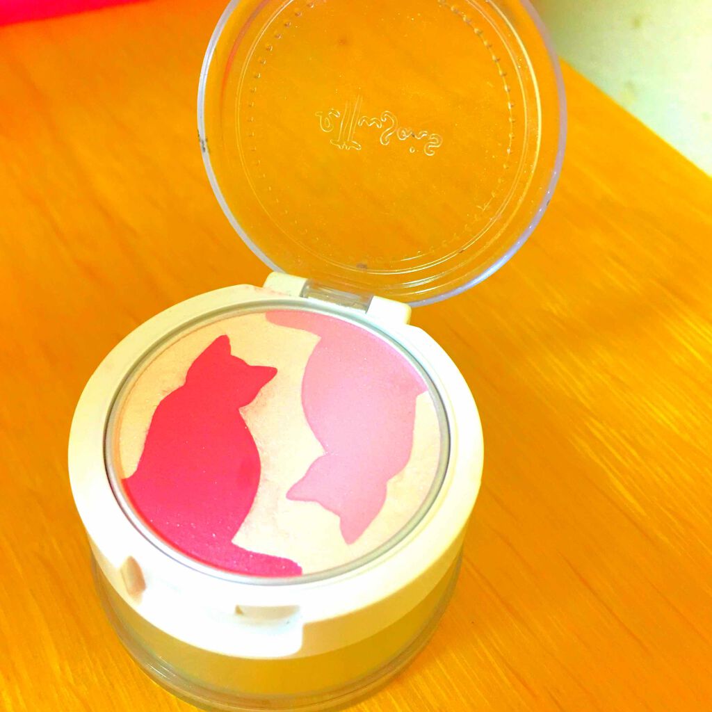 キャットチークカラー/ettusais/パウダーチークを使ったクチコミ(1枚目)