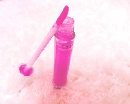 シャイニーリップグロス/ヴィクトリアズ シークレット(海外)/リップグロスを使ったクチコミ(2枚目)