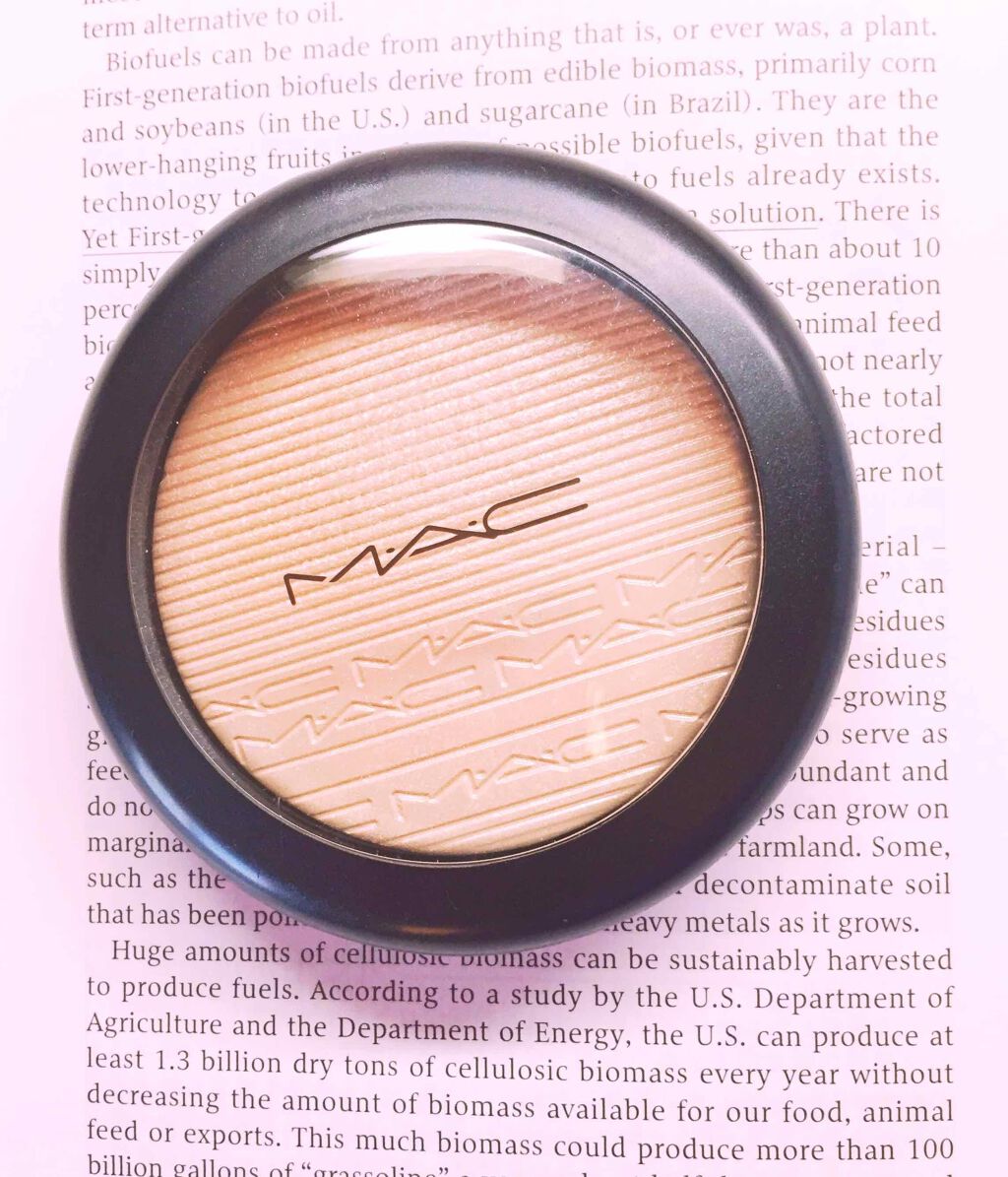 エクストラ ディメンション スキンフィニッシュ/M・A・C/プレストパウダーを使ったクチコミ(1枚目)