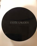 ESTEE LAUDERパーフェクティング ルース パウダー