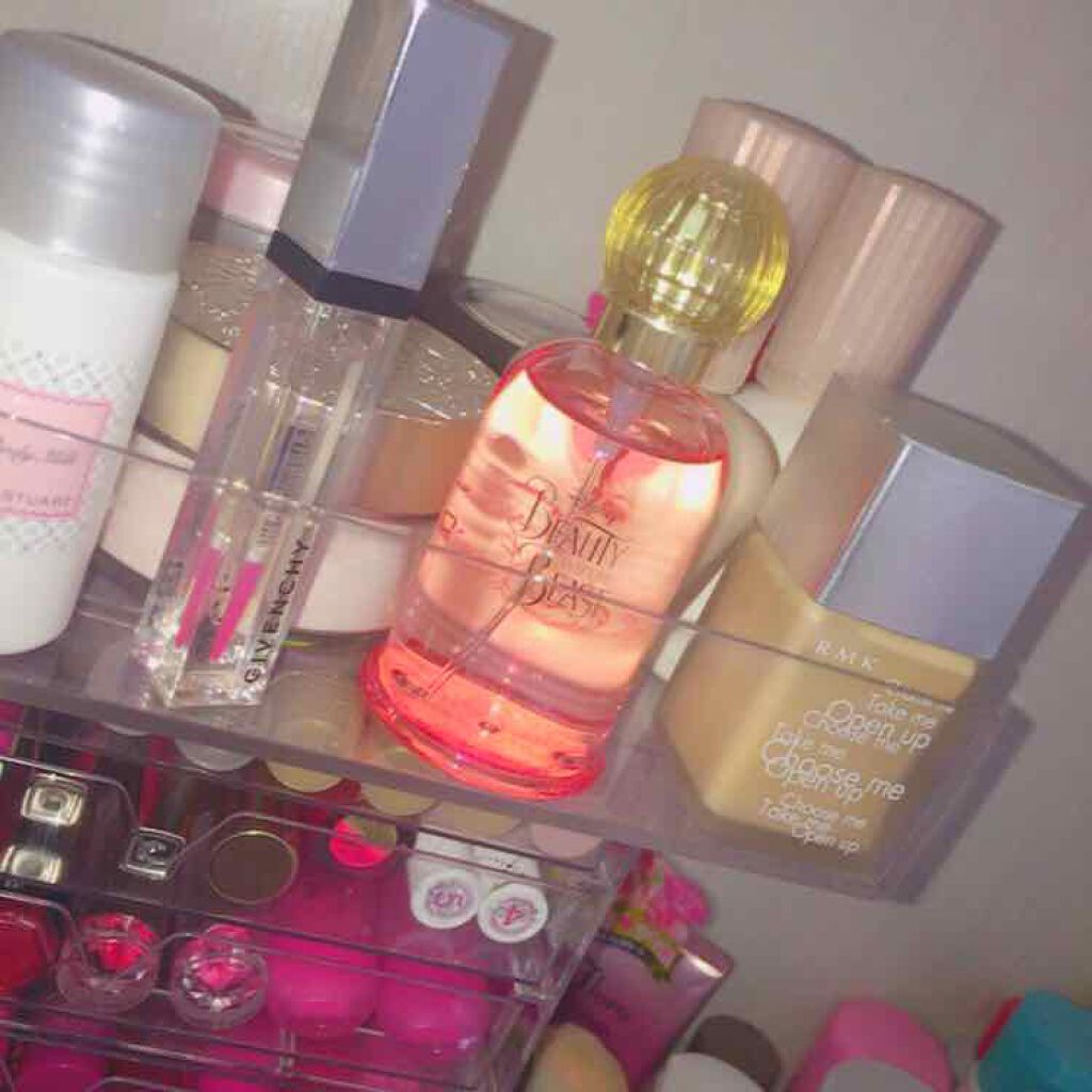 ラブ イリュージョン/インテグレート/香水(レディース)を使ったクチコミ(3枚目)