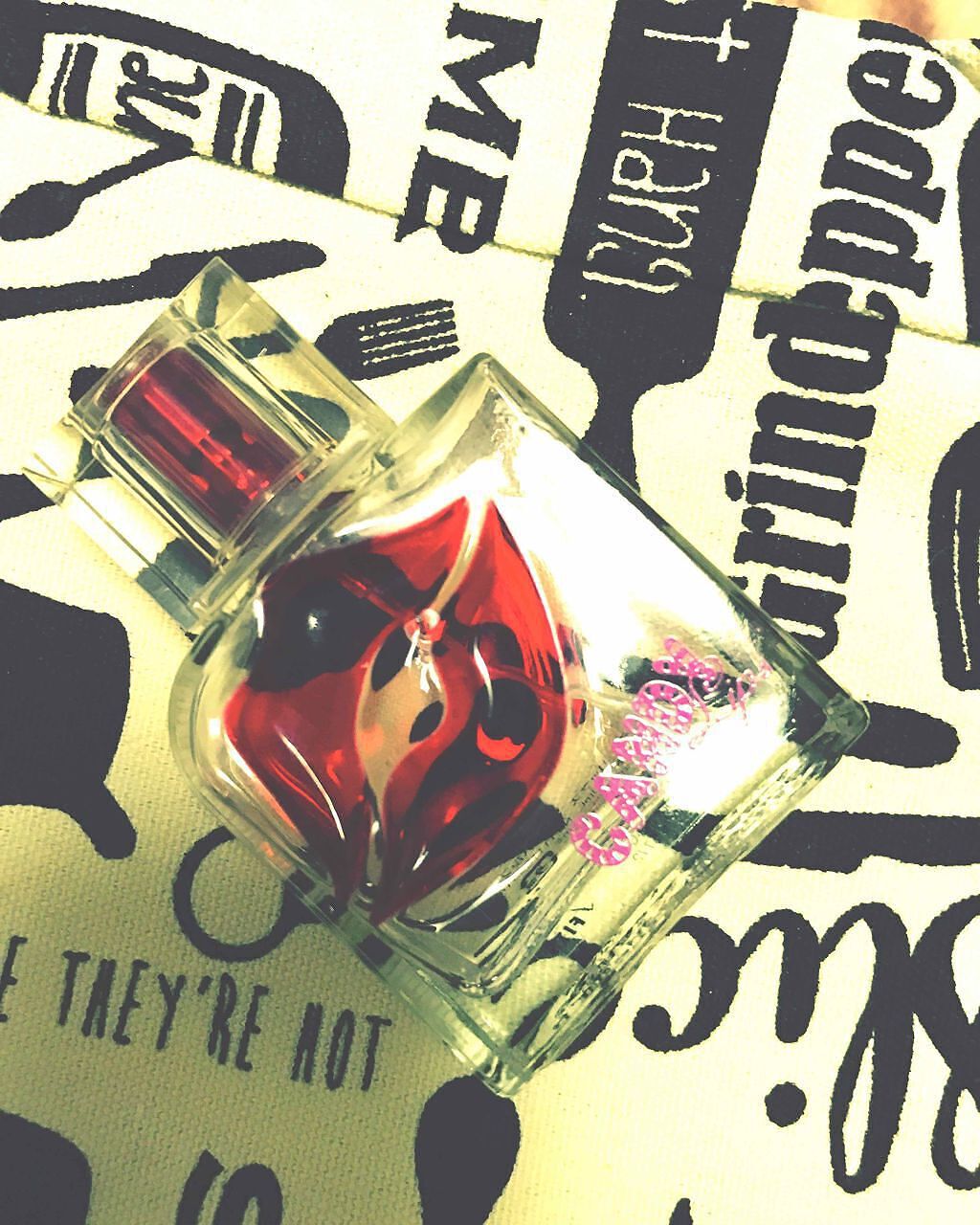 キャンディ リップス オードパルファム/ジャンヌ・アルテス/香水(レディース)を使ったクチコミ（1枚目）