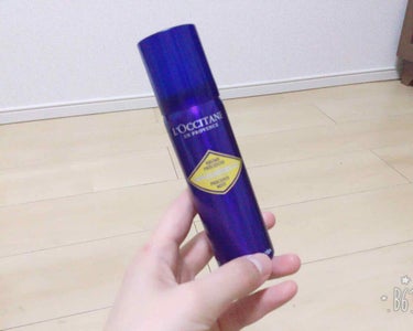 L'OCCITANE イモーテル プレシューズフェースミストのクチコミ「お化粧直し化粧水は、今はロクシタンです。

潤うし、キメ細やかな霧状で良いのですが、
臭いヨ(.....」（1枚目）