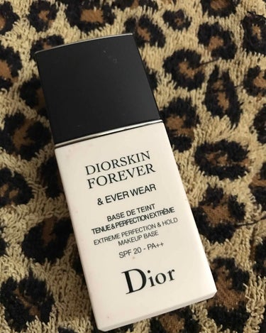 ディオールスキン フォーエヴァー＆エヴァー ベース SPF20／PA++/Dior/化粧下地を使ったクチコミ（1枚目）