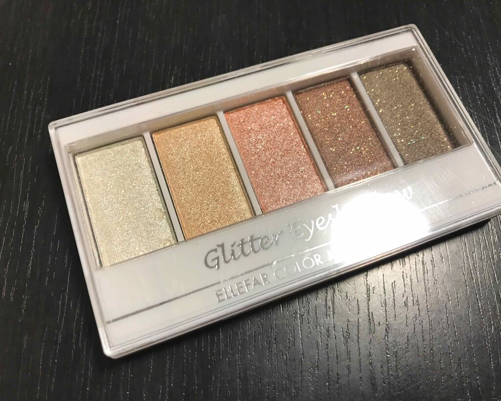 エルファー グリッターアイシャドウ/DAISO/アイシャドウパレットを使ったクチコミ（2枚目）