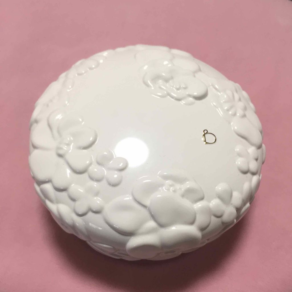 ルースパウダー(ルミナイジング)/BENEFIQUE/ルースパウダーを使ったクチコミ(1枚目)