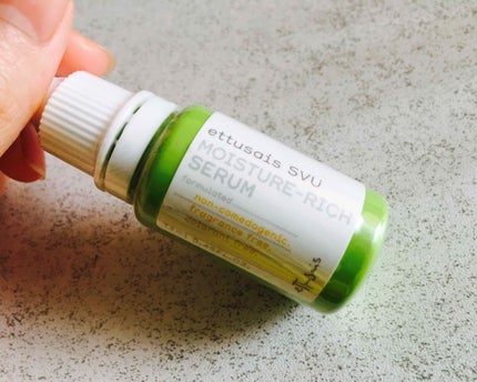ettusais SVU モイスチャーリッチセラムのクチコミ「【エテュセ】
✔️SVU モイスチャーリッチセラム
ドラッグストアをブラブラしてる時に見つけ.....」(1枚目)
