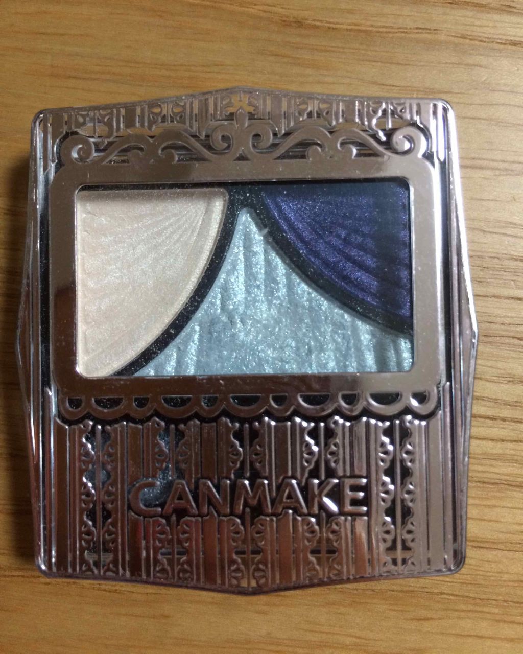 ジューシーピュアアイズ/キャンメイク/アイシャドウパレットを使ったクチコミ(1枚目)