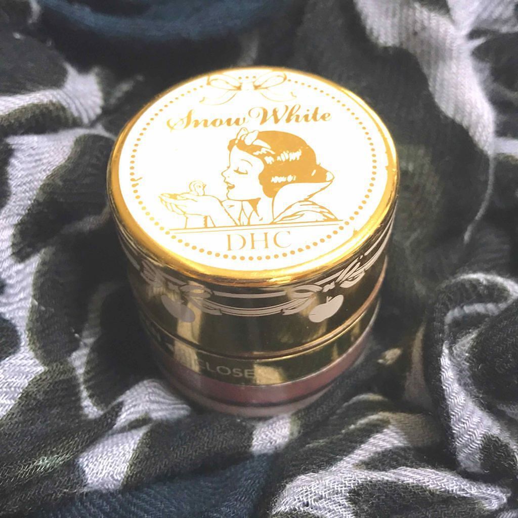 ポンポンふんわり チークカラー/DHC/パウダーチークを使ったクチコミ（2枚目）