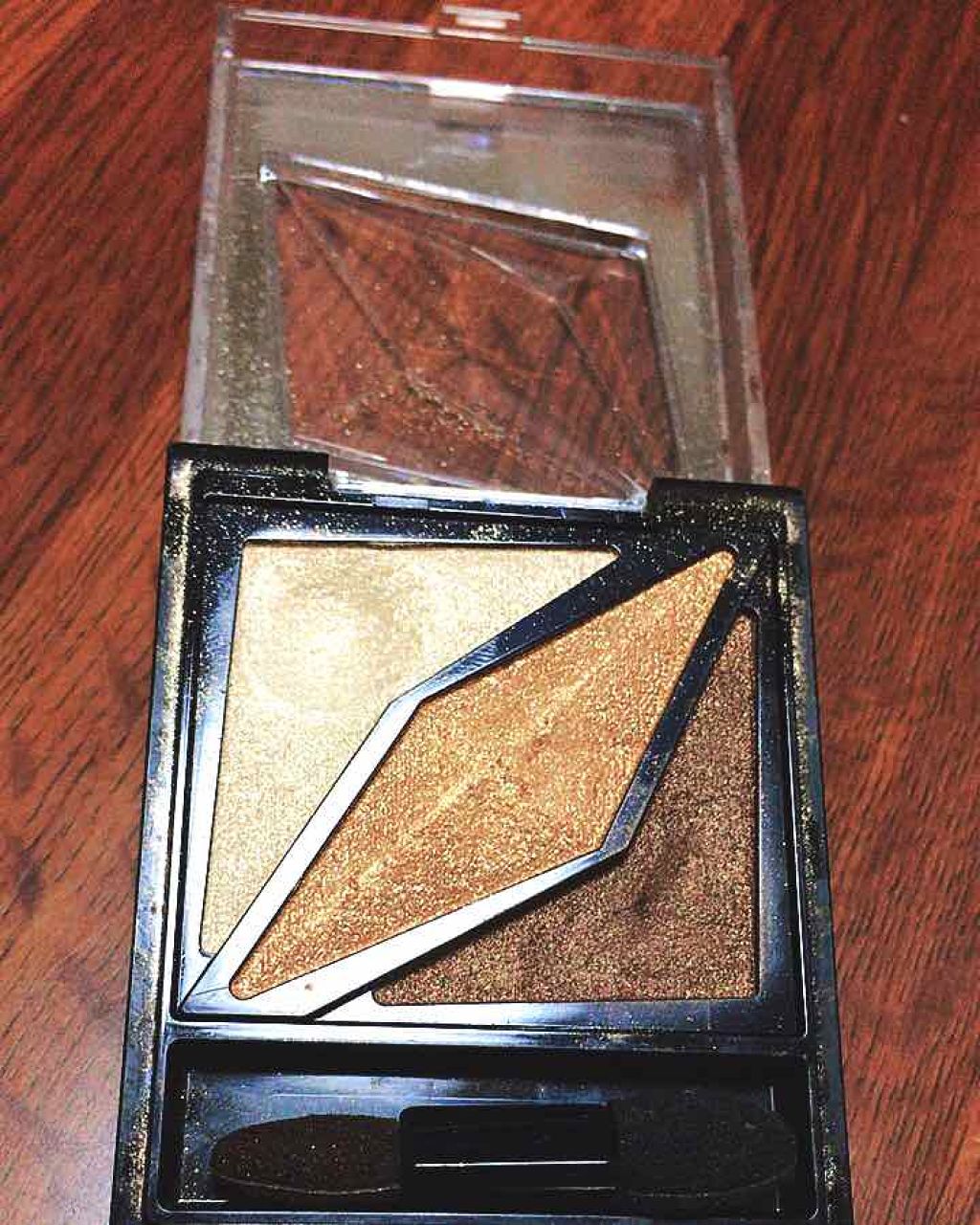 フォルミングエッジアイズ/KATE/アイシャドウパレットを使ったクチコミ（2枚目）