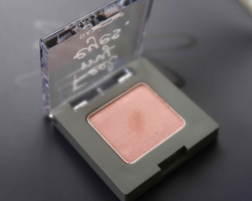 アリュールド シングル アイシャドウ/DAZZSHOP/単色アイシャドウを使ったクチコミ(1枚目)