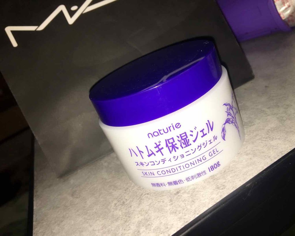 ハトムギ保湿ジェル(ナチュリエ スキンコンディショニングジェル)/ナチュリエ/美容液を使ったクチコミ(1枚目)
