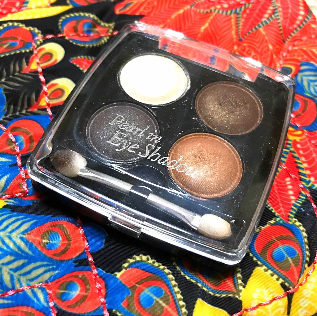 エルファー パールインアイシャドウ/DAISO/アイシャドウパレットを使ったクチコミ(1枚目)