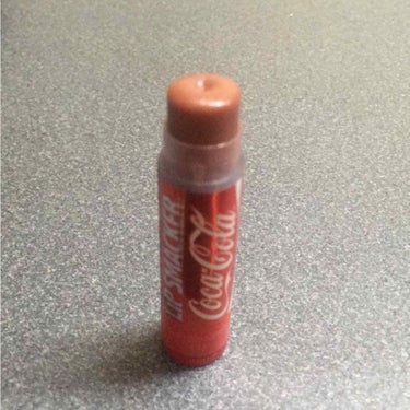 リップバーム コカ・コーラの香り/LiP SMACKER(リップスマッカー)/リップケア・リップクリームを使ったクチコミ（2枚目）