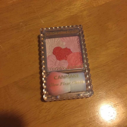 グロウフルールチークス/キャンメイク/パウダーチークを使ったクチコミ(1枚目)