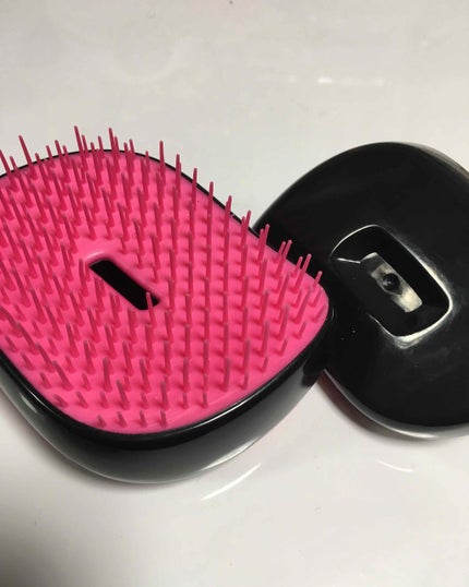 コンパクトスタイラー/TANGLE TEEZER/ヘアブラシを使ったクチコミ(1枚目)