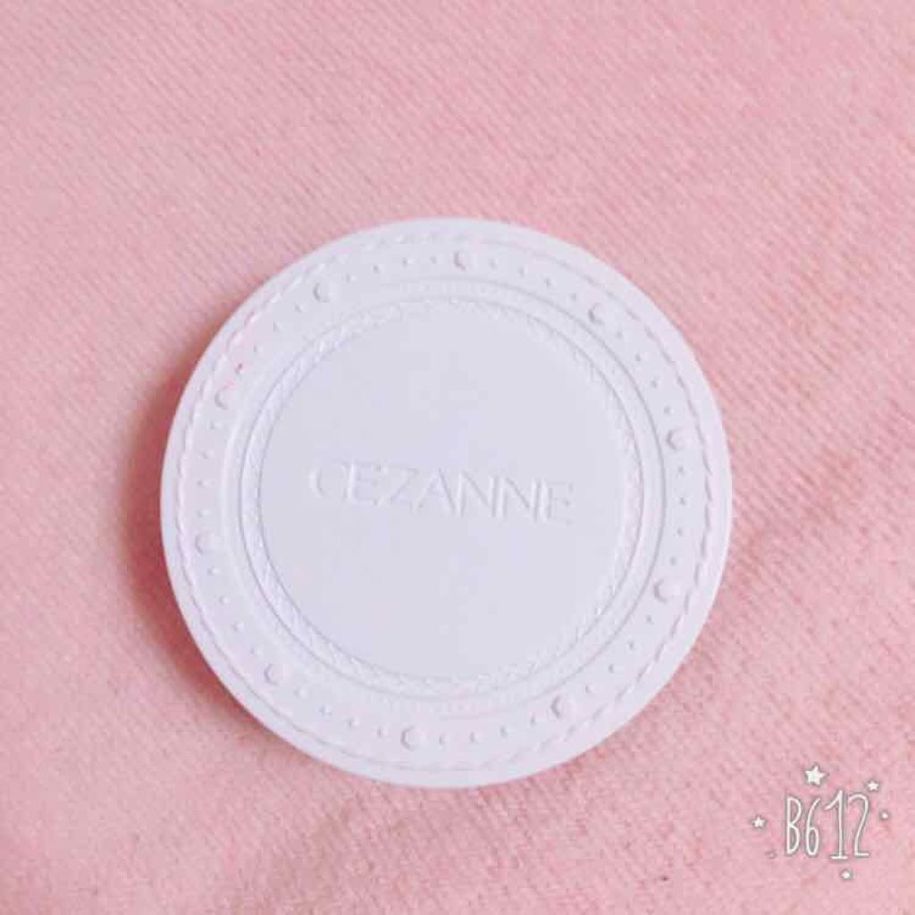 UVクリアフェイスパウダー/CEZANNE/プレストパウダーを使ったクチコミ(1枚目)