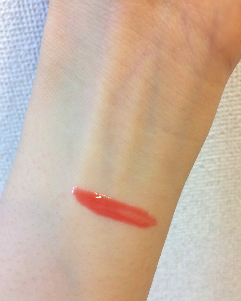 エッセンスグロス/KiSS/リップグロスを使ったクチコミ(2枚目)