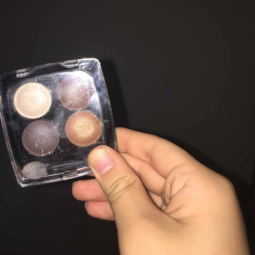 エルファー パールインアイシャドウ/DAISO/アイシャドウパレットを使ったクチコミ(1枚目)