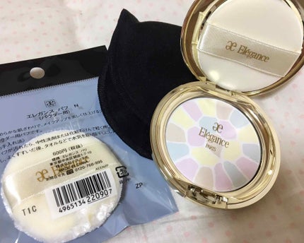 ラ プードル オートニュアンス/Elégance/プレストパウダーを使ったクチコミ(1枚目)