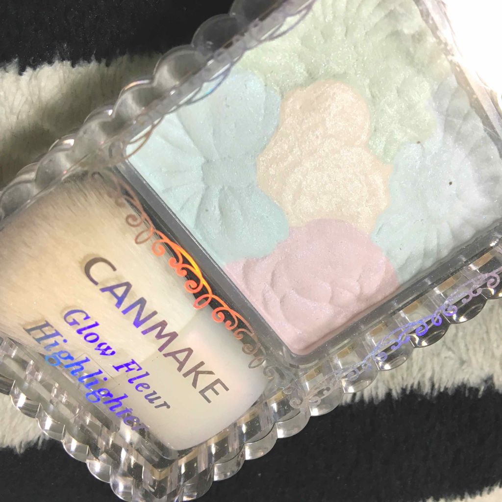 グロウフルールハイライター/キャンメイク/パウダーハイライトを使ったクチコミ(1枚目)