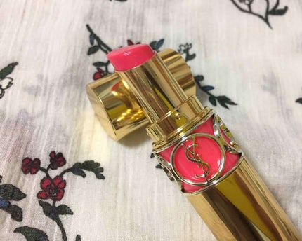 ルージュ ヴォリュプテ シャイン/YVES SAINT LAURENT BEAUTE/口紅を使ったクチコミ(2枚目)