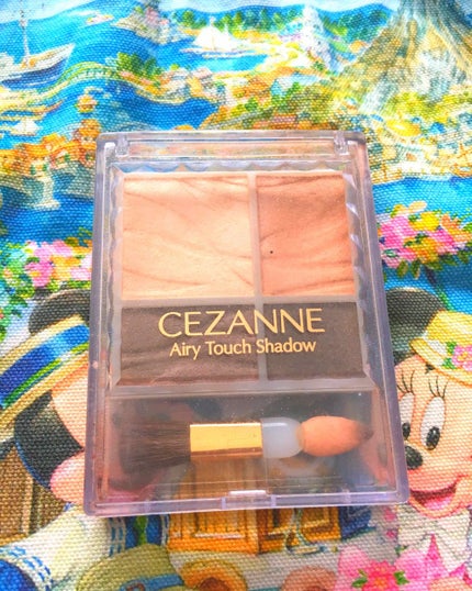 エアリータッチシャドウ 01 ベージュブラウン/CEZANNE/アイシャドウパレットを使ったクチコミ(1枚目)