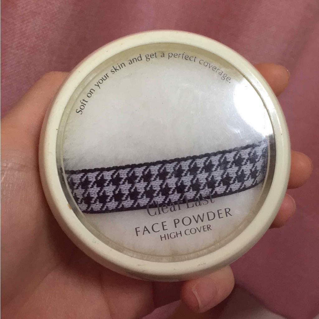 フェイスパウダー ハイカバー 白肌オークル/クリアラスト/プレストパウダーを使ったクチコミ(1枚目)