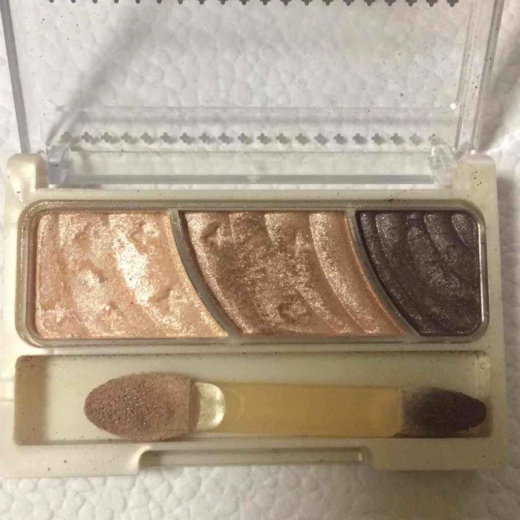 トーンアップアイシャドウ/CEZANNE/アイシャドウパレットを使ったクチコミ（2枚目）