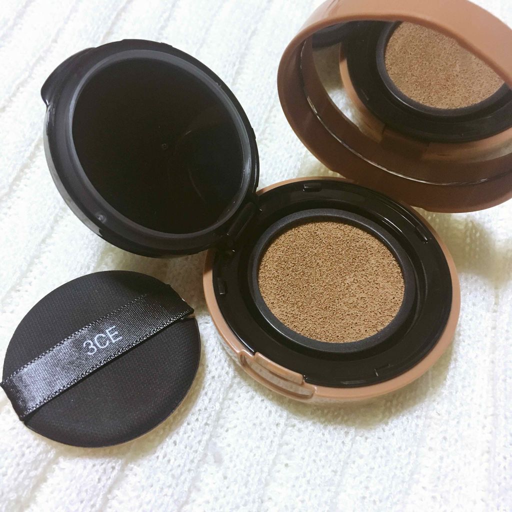 A ◡̈♥︎ on LIPS 「3ceのシェーディングカラーのクッションファンデ💫他のカラーは..」(1枚目)