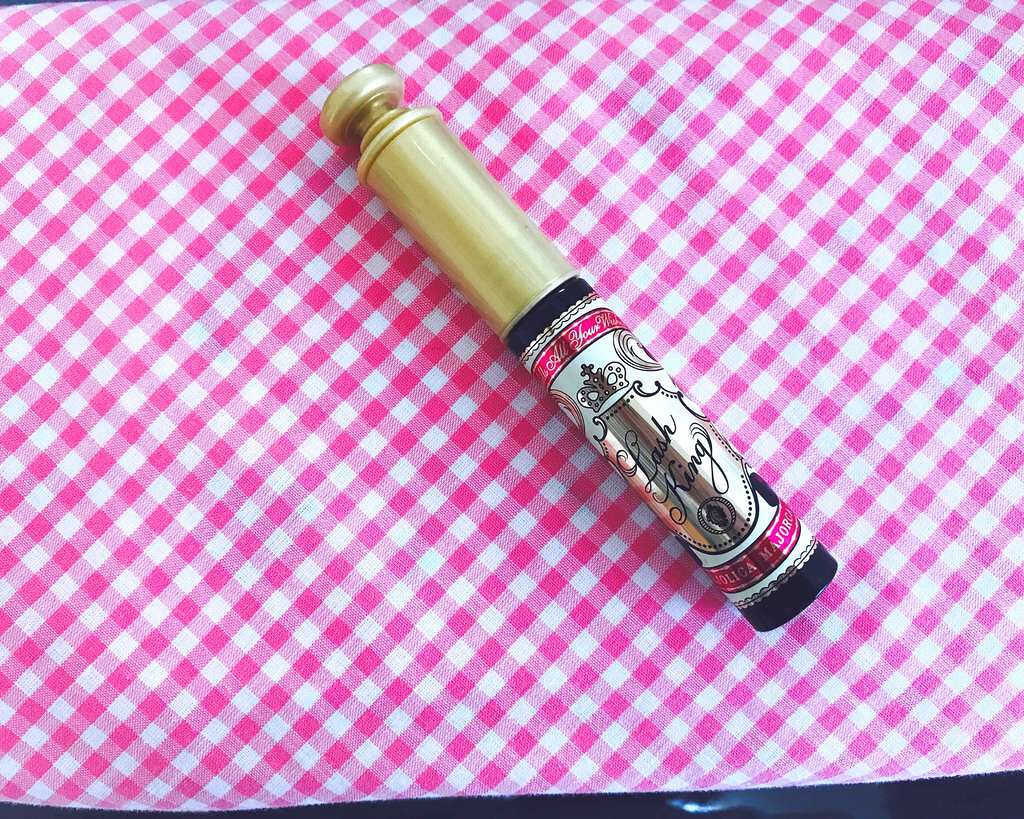 MAJOLICA MAJORCA ラッシュキング フィルムのクチコミ「ラッシュキングBK999

繊維も入っていてすごくまつ毛が伸びて塗りやすい！
ダマになりやすい.....」（1枚目）