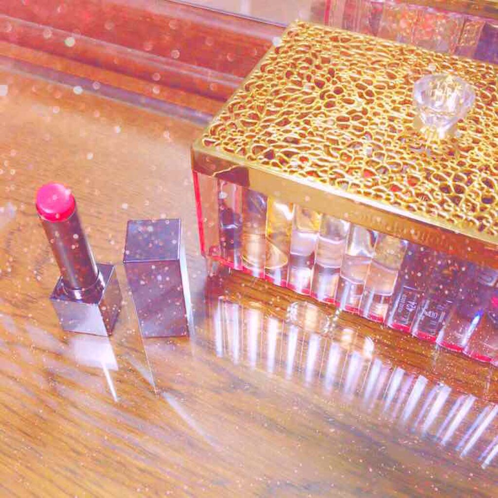 バーバリー キスシアー 301 チェリーレッド/Burberry Beauty/口紅を使ったクチコミ（1枚目）