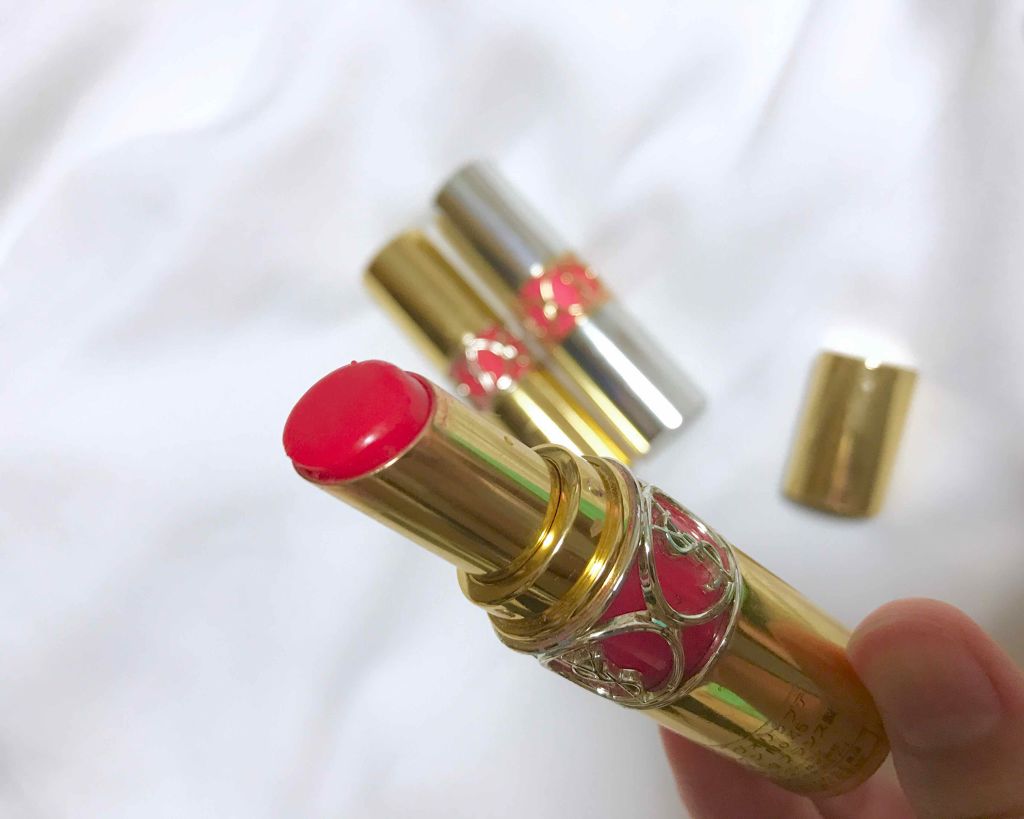 ルージュ ヴォリュプテ シャイン/YVES SAINT LAURENT BEAUTE/口紅を使ったクチコミ(2枚目)