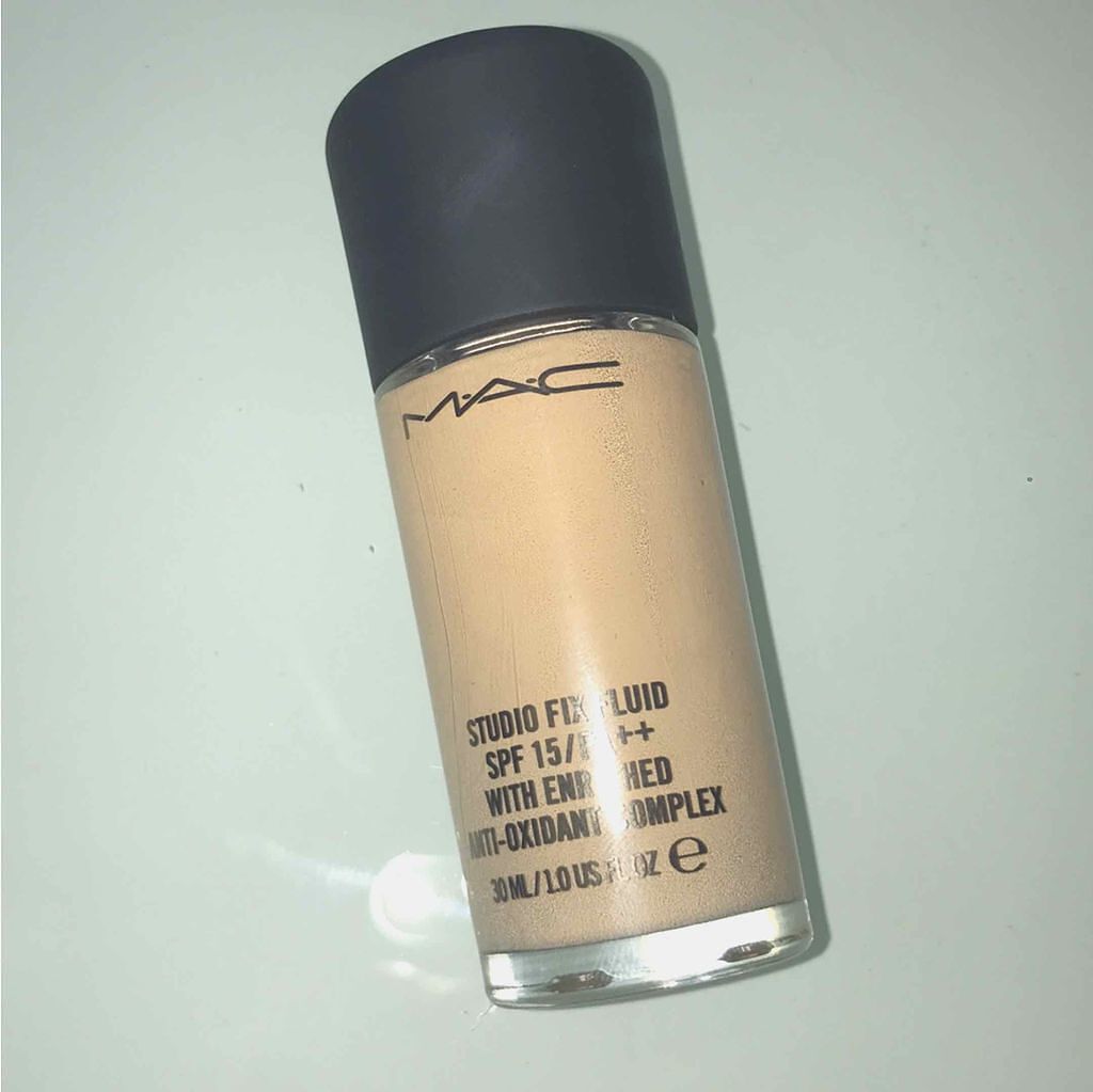 スタジオフィックス フルイッド SPF 15/M・A・C/リキッドファンデーションを使ったクチコミ(1枚目)