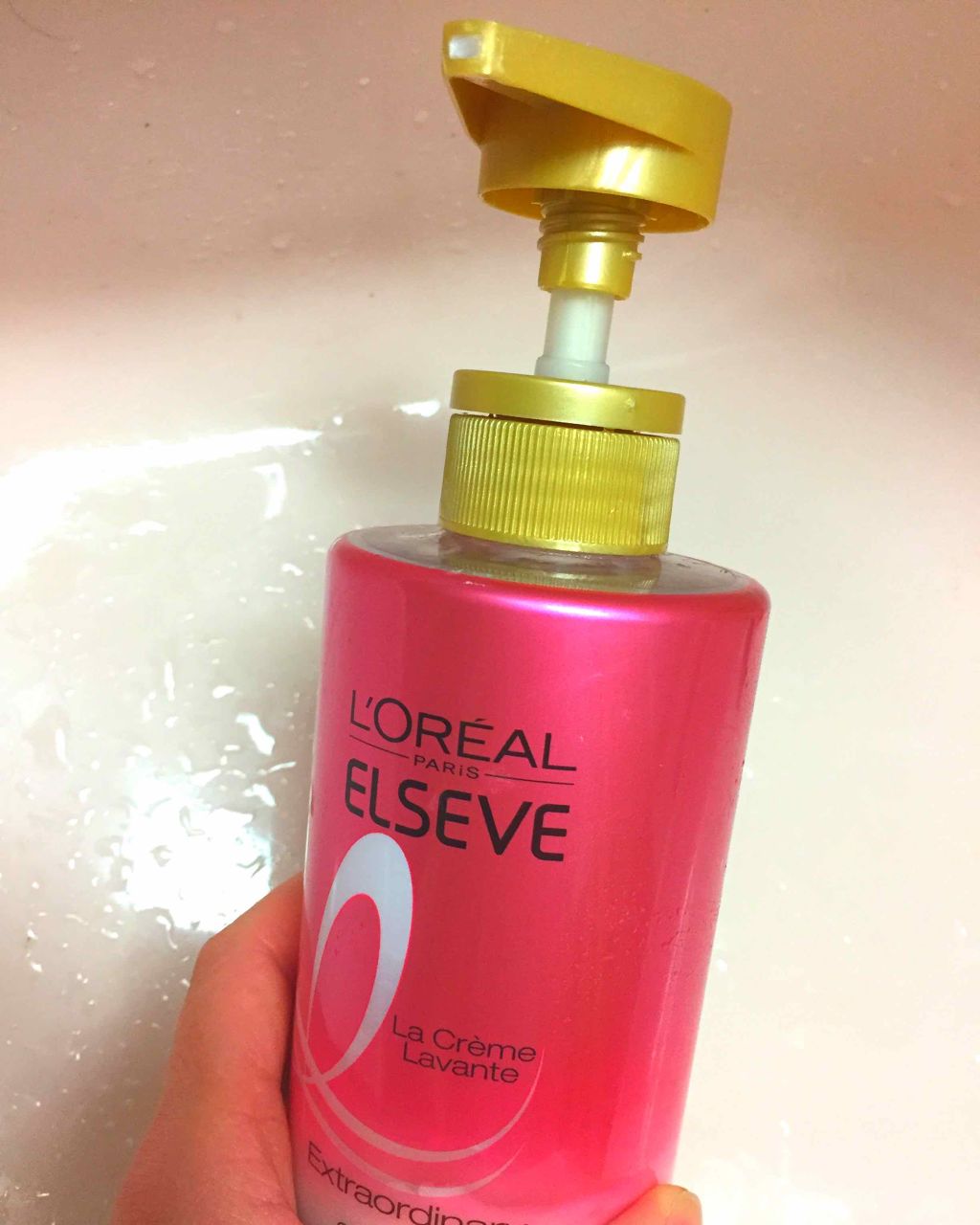 エクストラオーディナリー オイル ラ クレム ラヴォン クレンジング クリーム さらさらシャイン/ロレアル パリ/頭皮クレンジングを使ったクチコミ（1枚目）